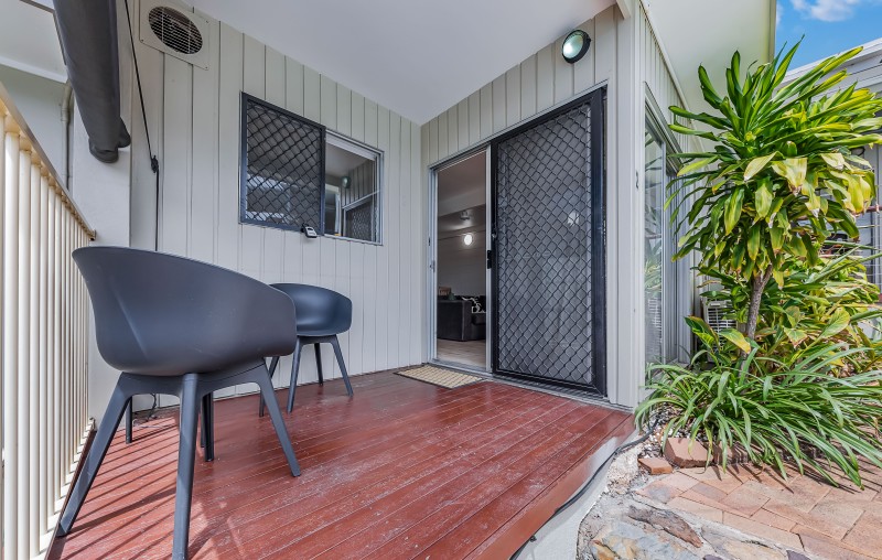 2.22 Airlie Cres 30.11.2021 R Jean Photography 14