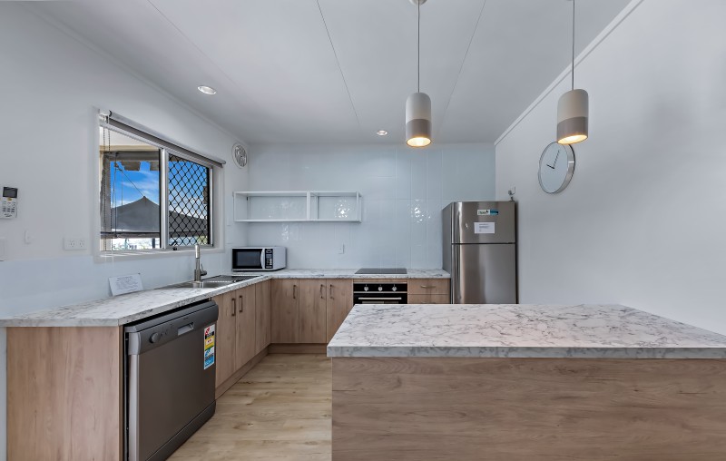 2.22 Airlie Cres 30.11.2021 R Jean Photography 8
