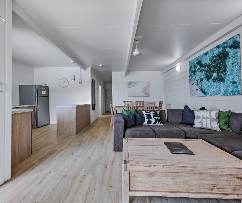 2.22 Airlie Cres 30.11.2021 R Jean Photography 5